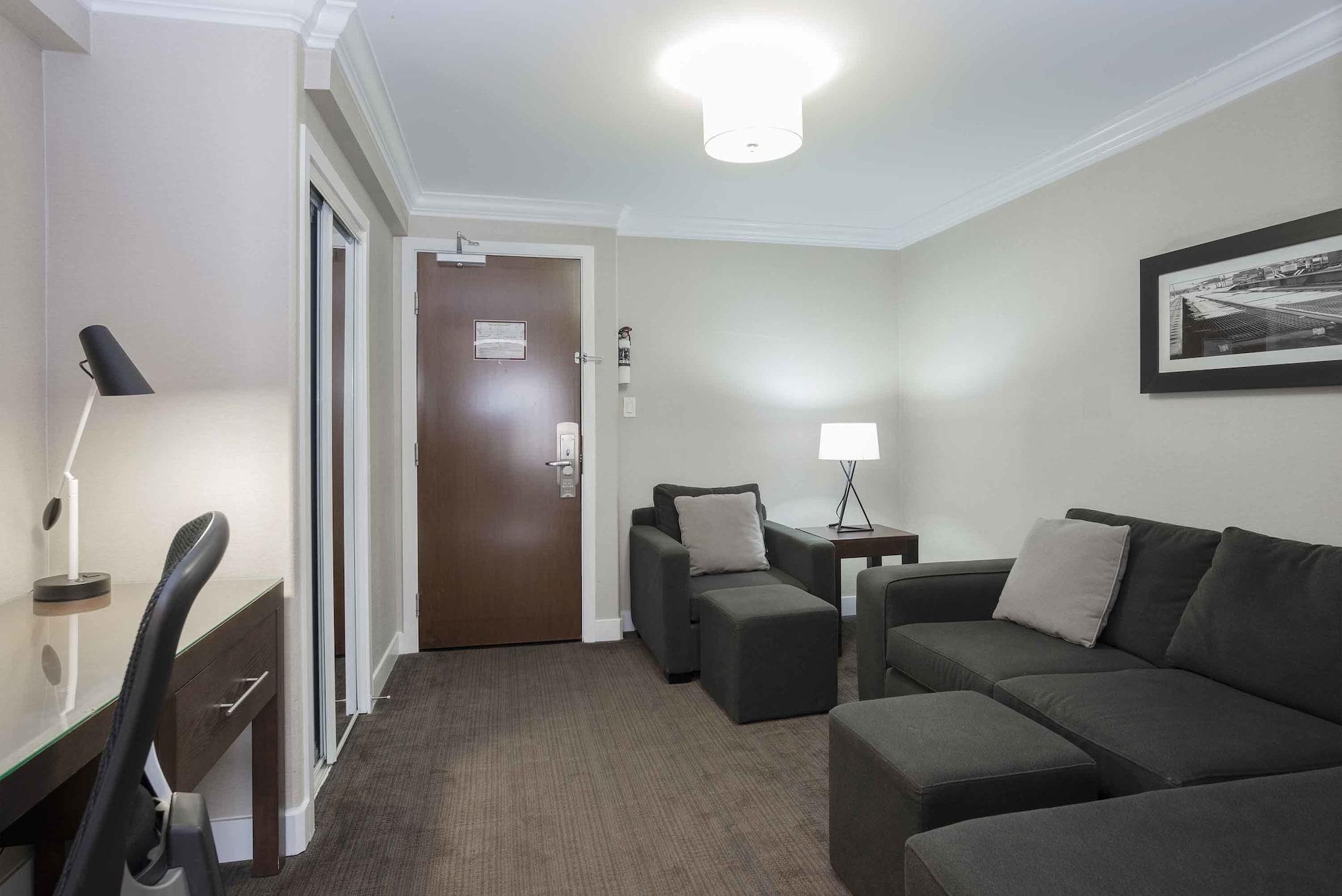 Sandman Signature Prince George Hotel Exterior foto